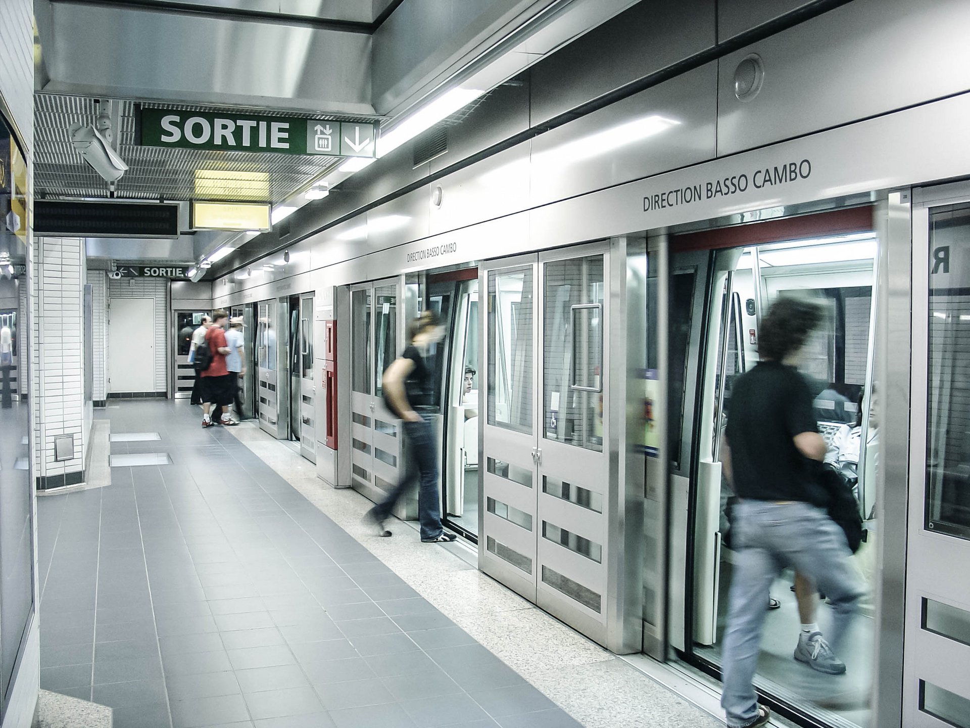 etro Station der Toulouse Linie A mit automatischen hohen Platform Screen Doors