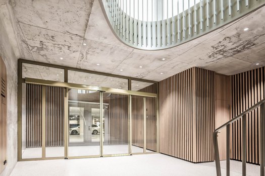 Eingang zur sächsischen Aufbaubank in Leipzig